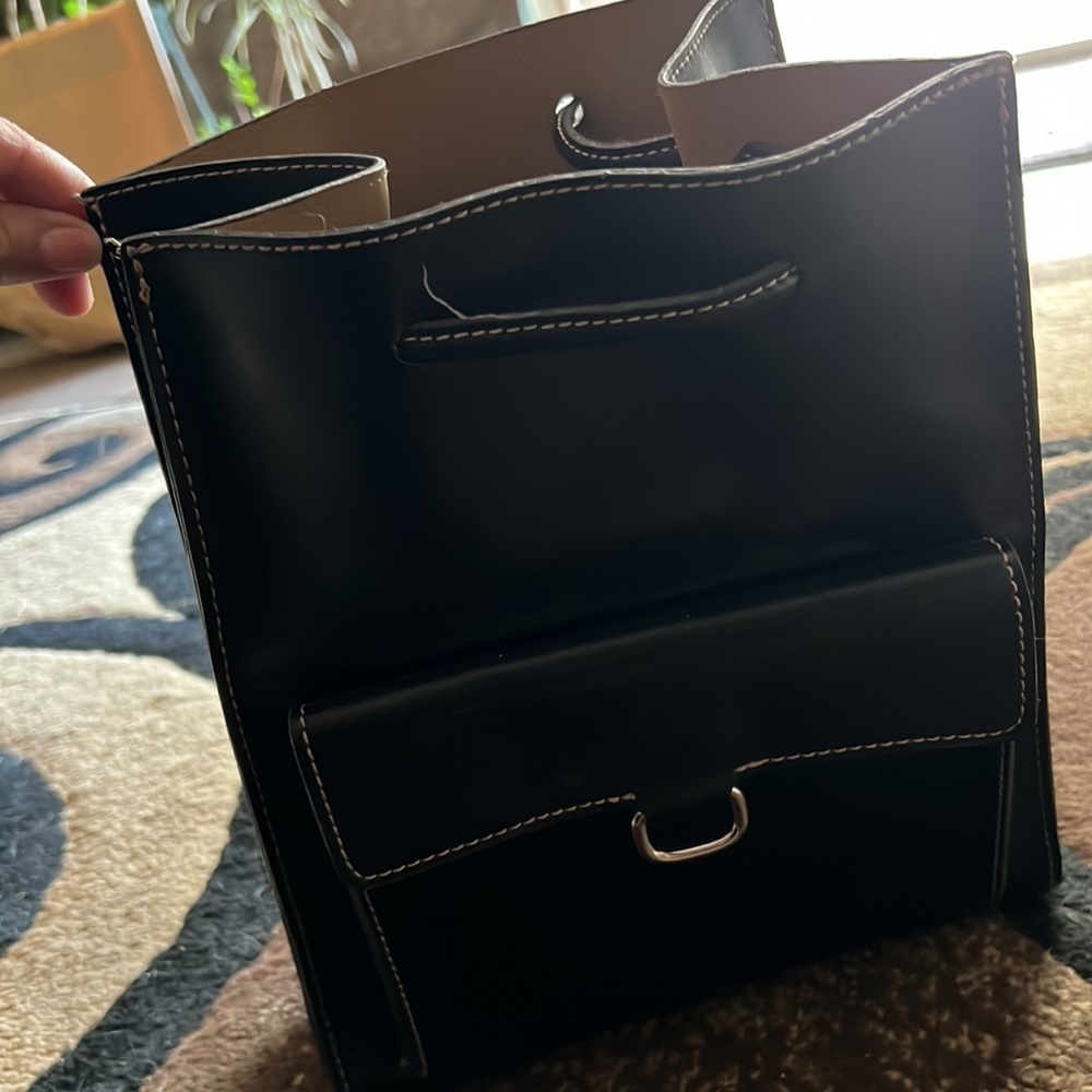 Mondani New York Vegan Leather Backpack